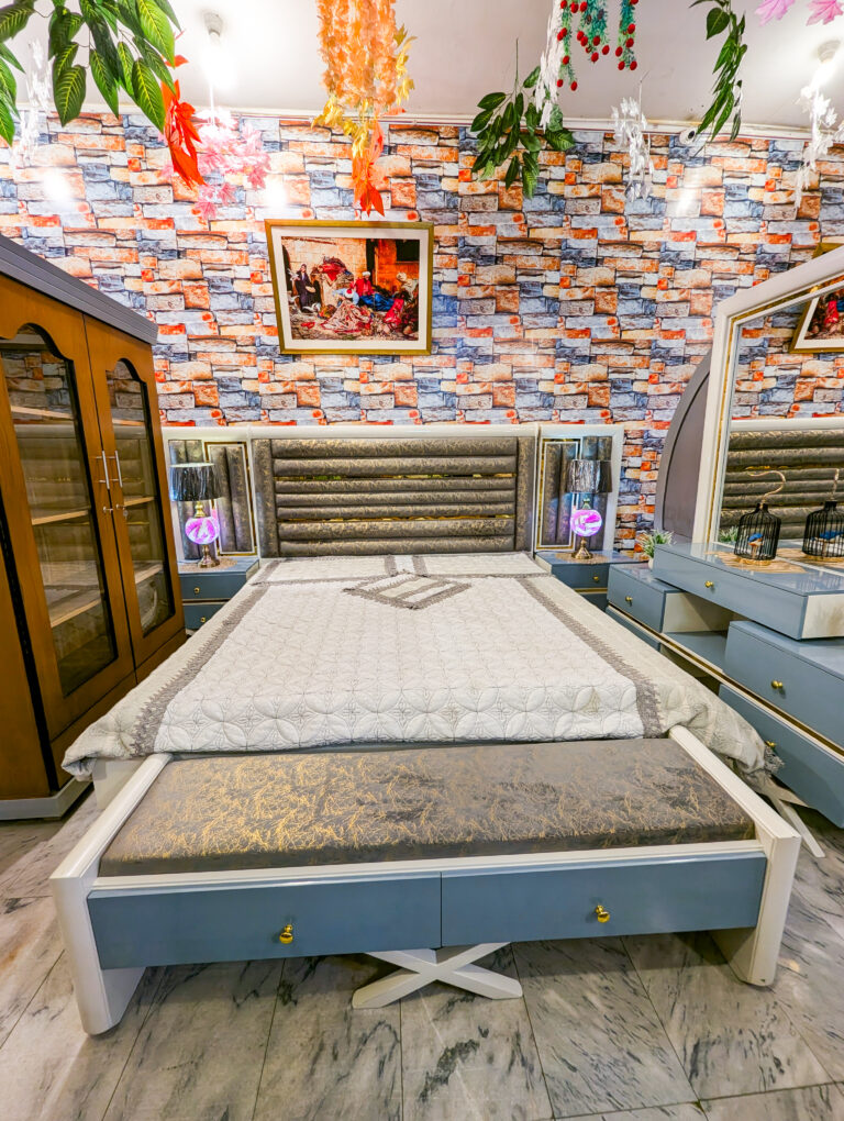 PXL_20241014_123730904.NIGHT