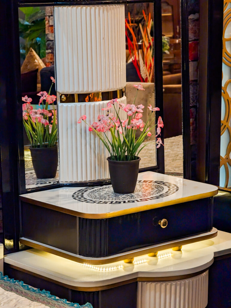 PXL_20241014_132417385.NIGHT